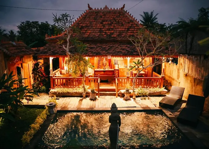 Bale D'uma Joglo Villa Ubud (Bali)