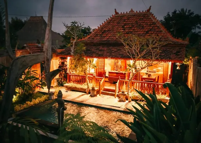 Bale D'uma Joglo Villa Ubud (Bali)