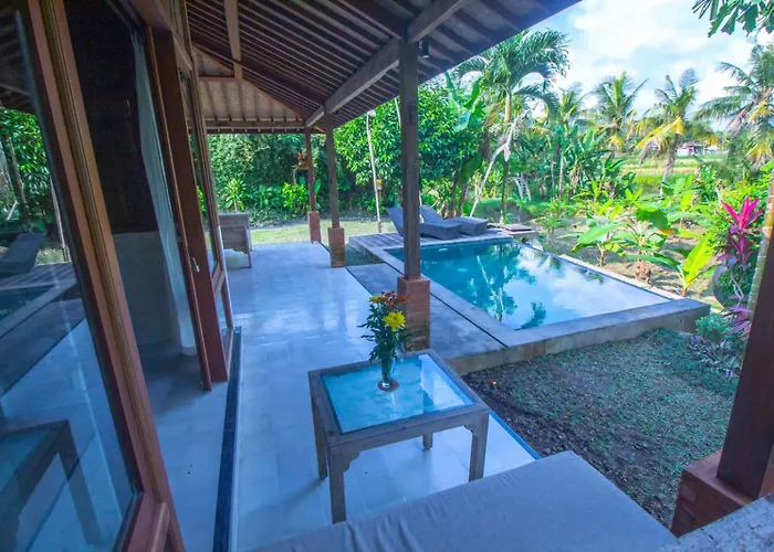Villa Bale D'uma Joglo
