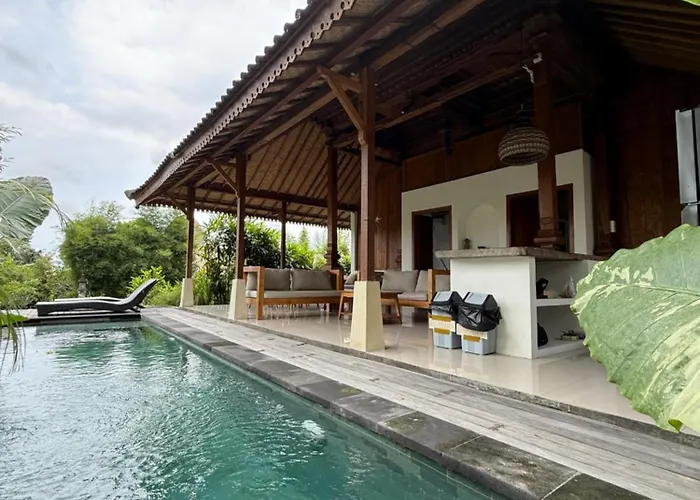 Bale D'uma Joglo Villa *